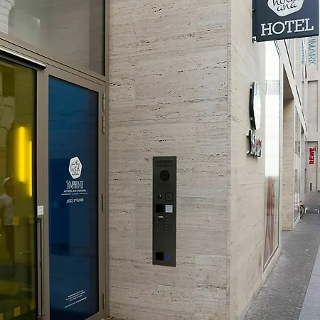 Elaya Center 4*